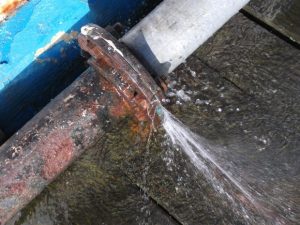 Sewage-Pipe-Burst-Outside-water-damage-restoration